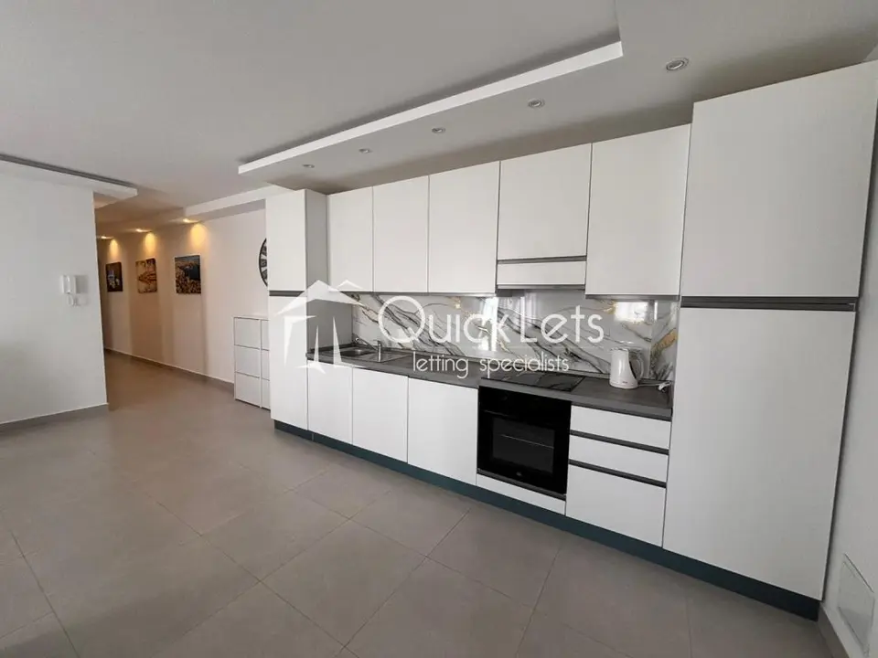2 bedroom Apartment to rent in Marsaskala