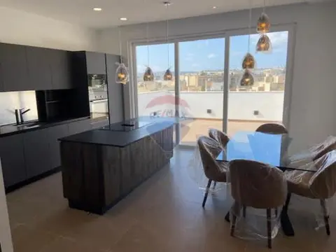 3 bedroom Penthouse to rent in Balzan