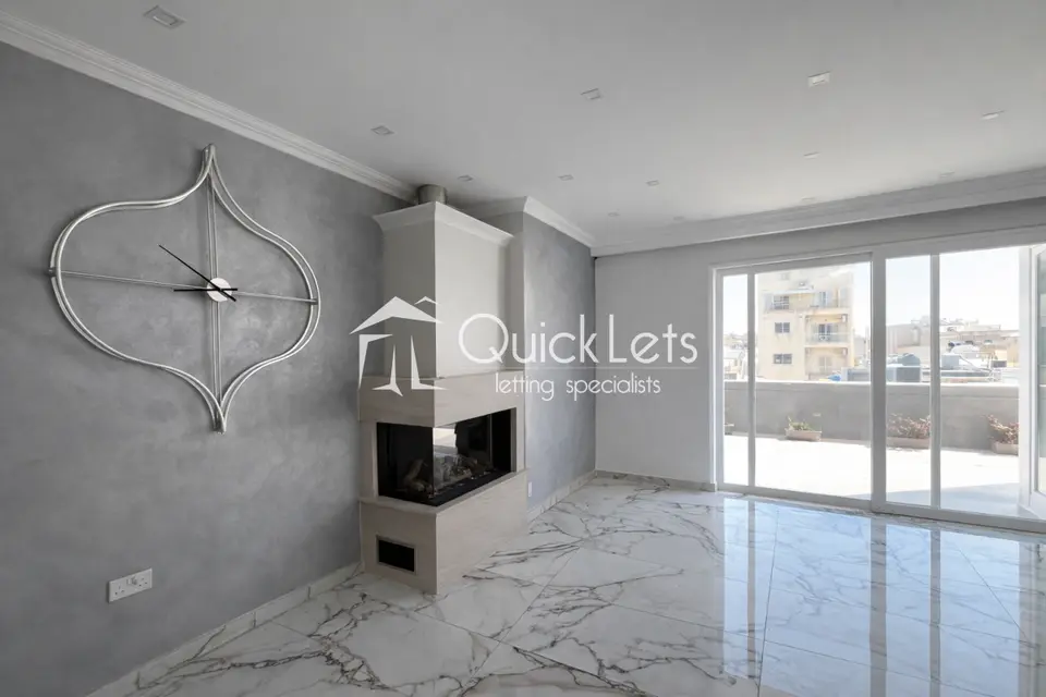 3 bedroom Penthouse to rent in Sliema