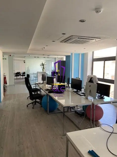 Office to rent in Sliema