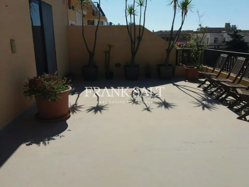 St Julians, Furnished Penthouse