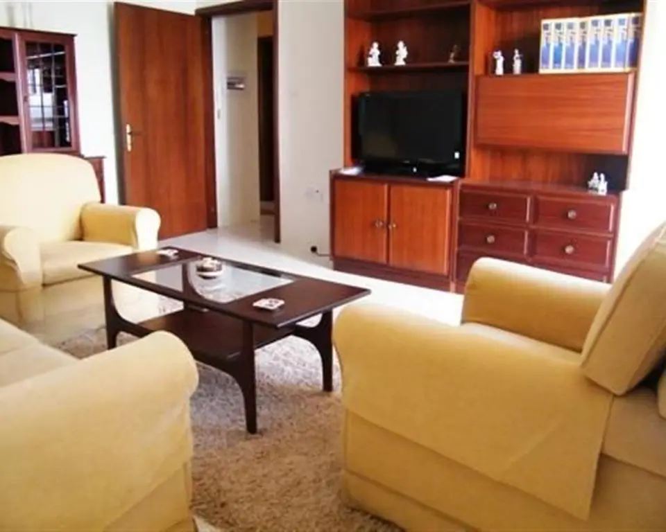 2 bedroom Apartment to rent in Sliema