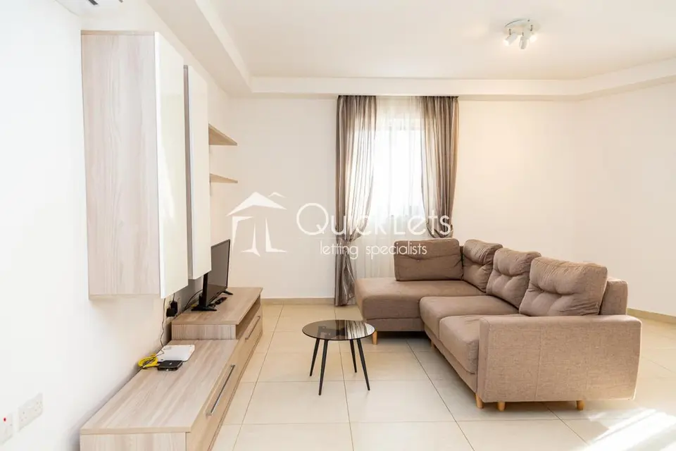 2 bedroom Apartment to rent in Gzira