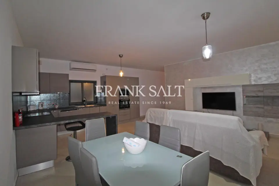 Xghajra, Furnished Apartment