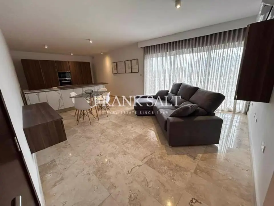 Mosta, Furnished Apartment