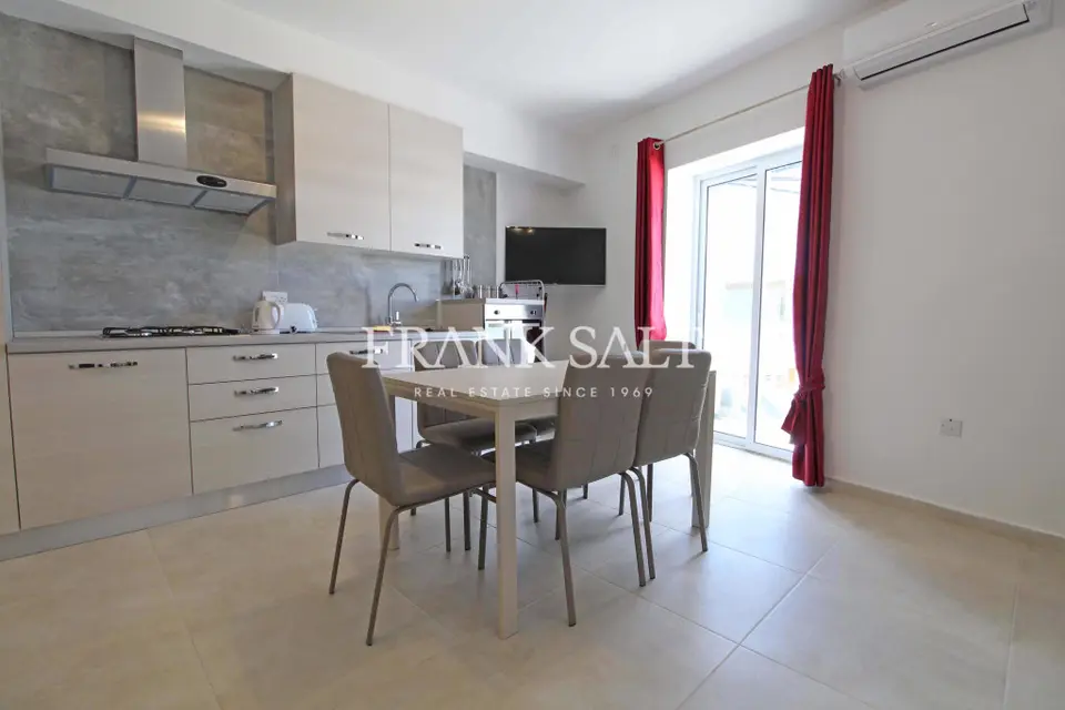 Santa Venera, Furnished Apartment