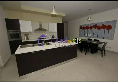 2 bedroom Apartment to rent in Marsaskala