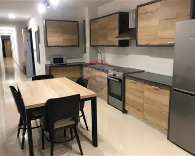 2 bedroom Penthouse to rent in Gzira