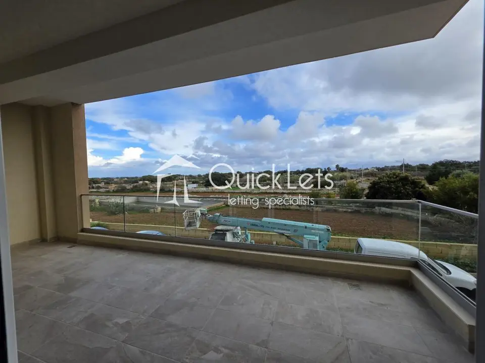 3 bedroom Apartment to rent in Safi