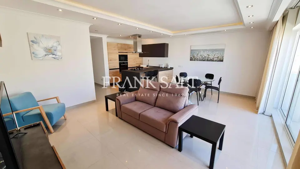 Gzira, Apartment