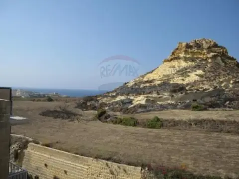 Airspace (Residential) for sale in Gozo - Marsalforn