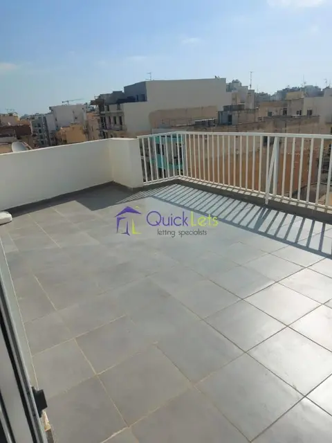 1 bedroom Penthouse to rent in Bugibba
