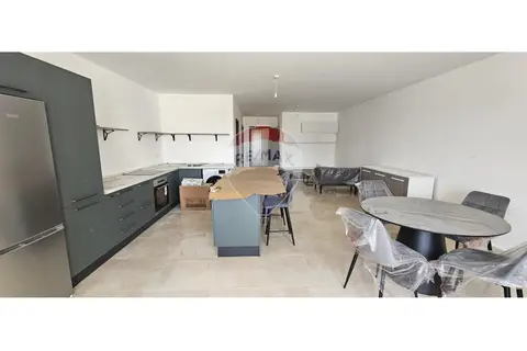 2 Bedroom Apartment For Sale in Hamrun