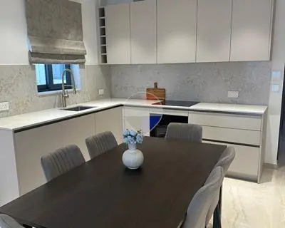 2 bedroom Penthouse to rent in Balzan
