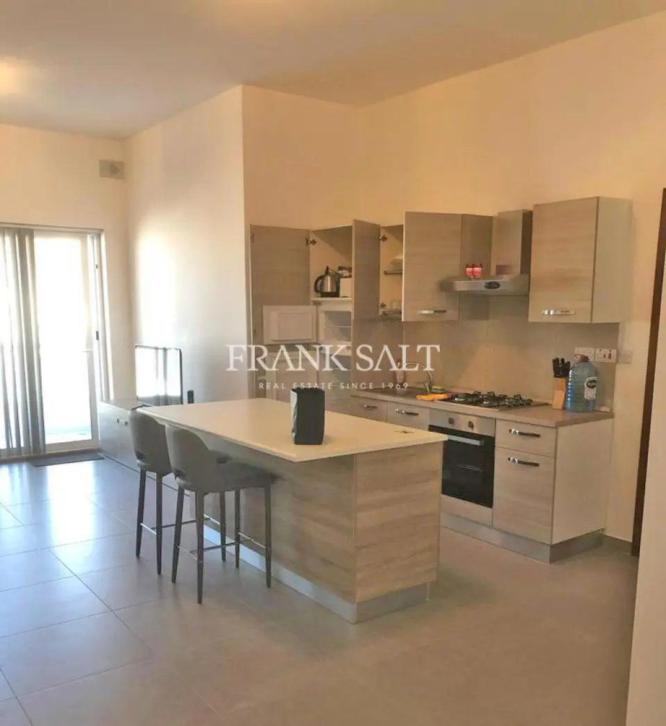 Gzira, Furnished Apartment