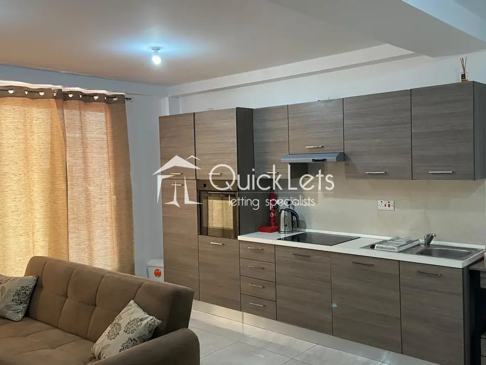 2 bedroom Apartment to rent in Gzira