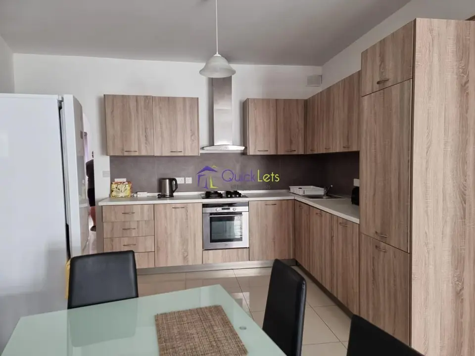 4 bedroom Apartment to rent in Mellieha