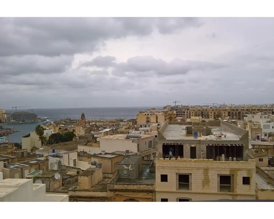 4 bedroom Apartment to rent in Sliema