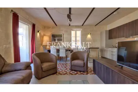 1 Bedroom Apartment For Sale in Valletta