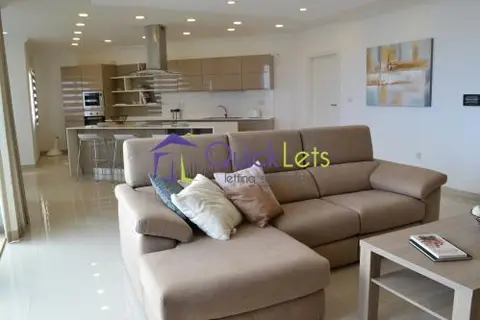 3 bedroom Apartment to rent in Sliema