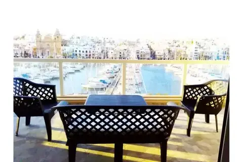 3 bedroom Apartment to rent in Pieta