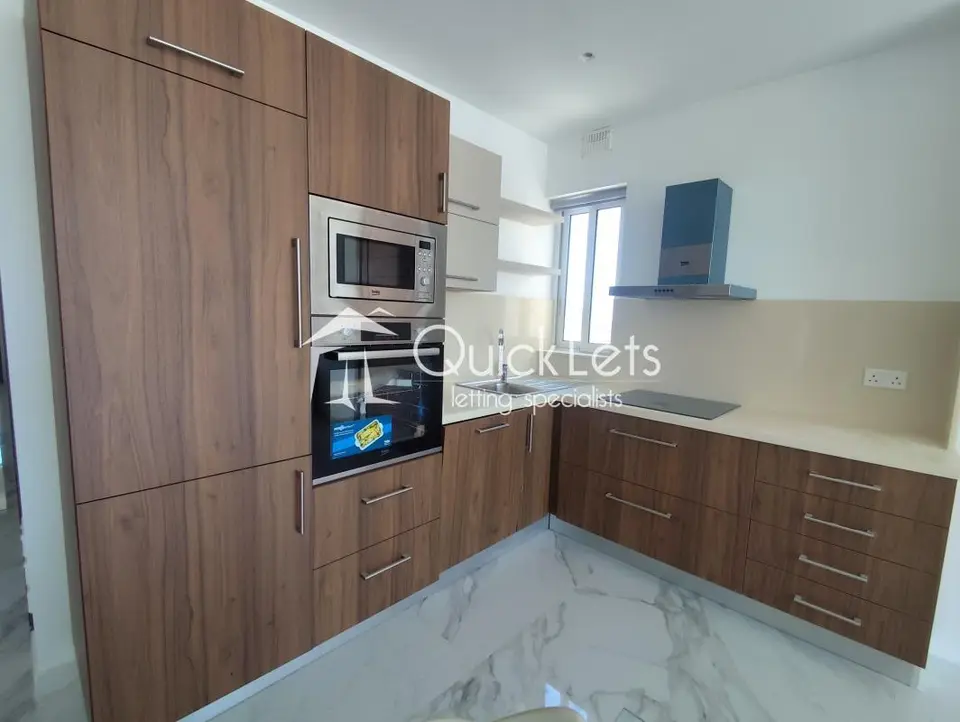 3 bedroom Penthouse to rent in Rabat