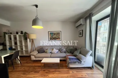 2 Bedroom Apartment For Sale in Swieqi