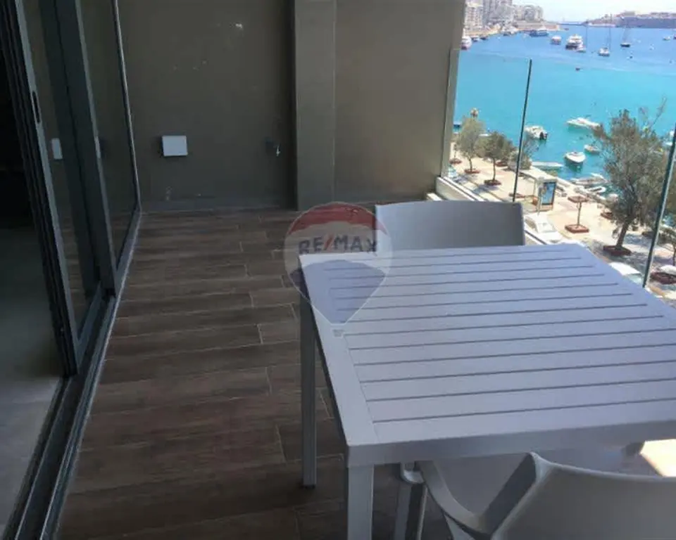 3 bedroom Apartment to rent in Sliema