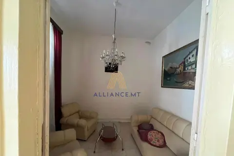 2 Bedroom Town House For Sale in Paola