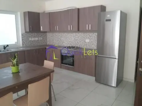 3 bedroom Apartment to rent in Marsaskala