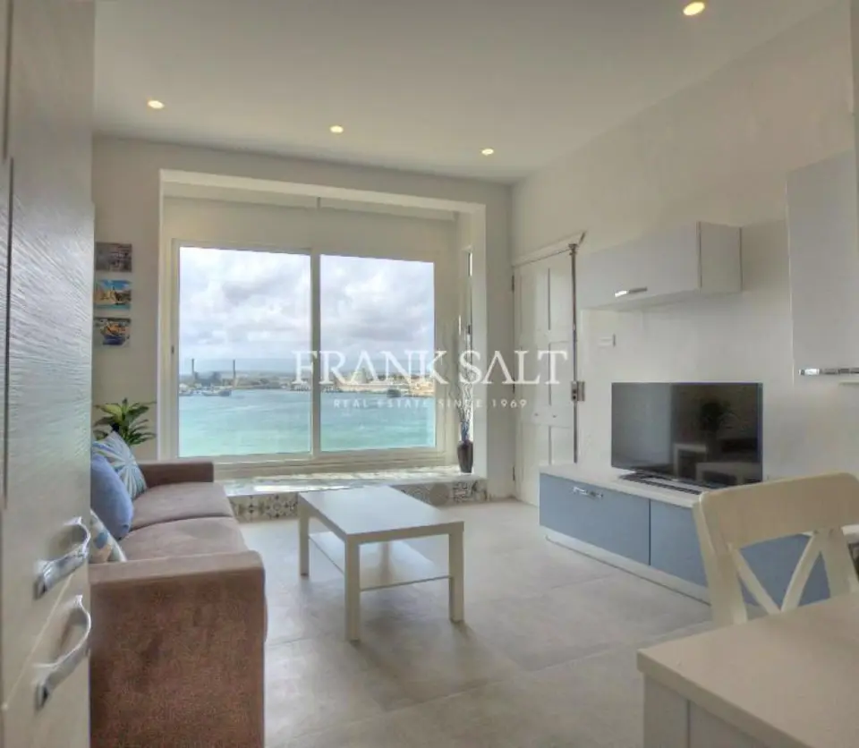 Senglea, Furnished Apartment