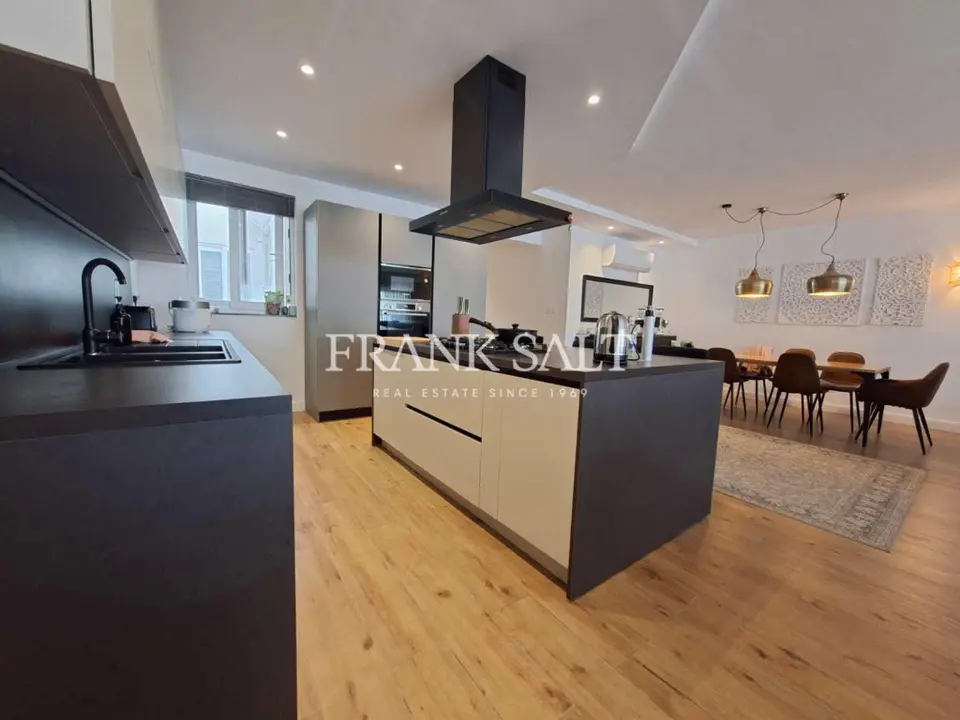Swieqi Furnished Apartment