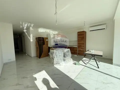 3 bedroom Maisonette for sale in Pembroke