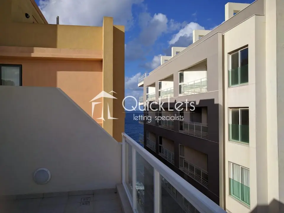 2 bedroom Penthouse to rent in Sliema