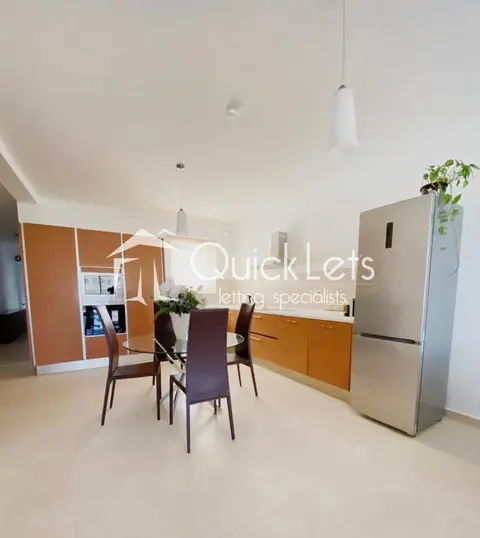 2 bedroom Apartment to rent in Birkirkara