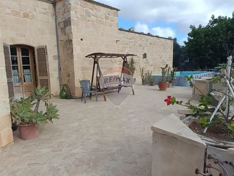 3 bedroom Farmhouse for sale in Mgarr