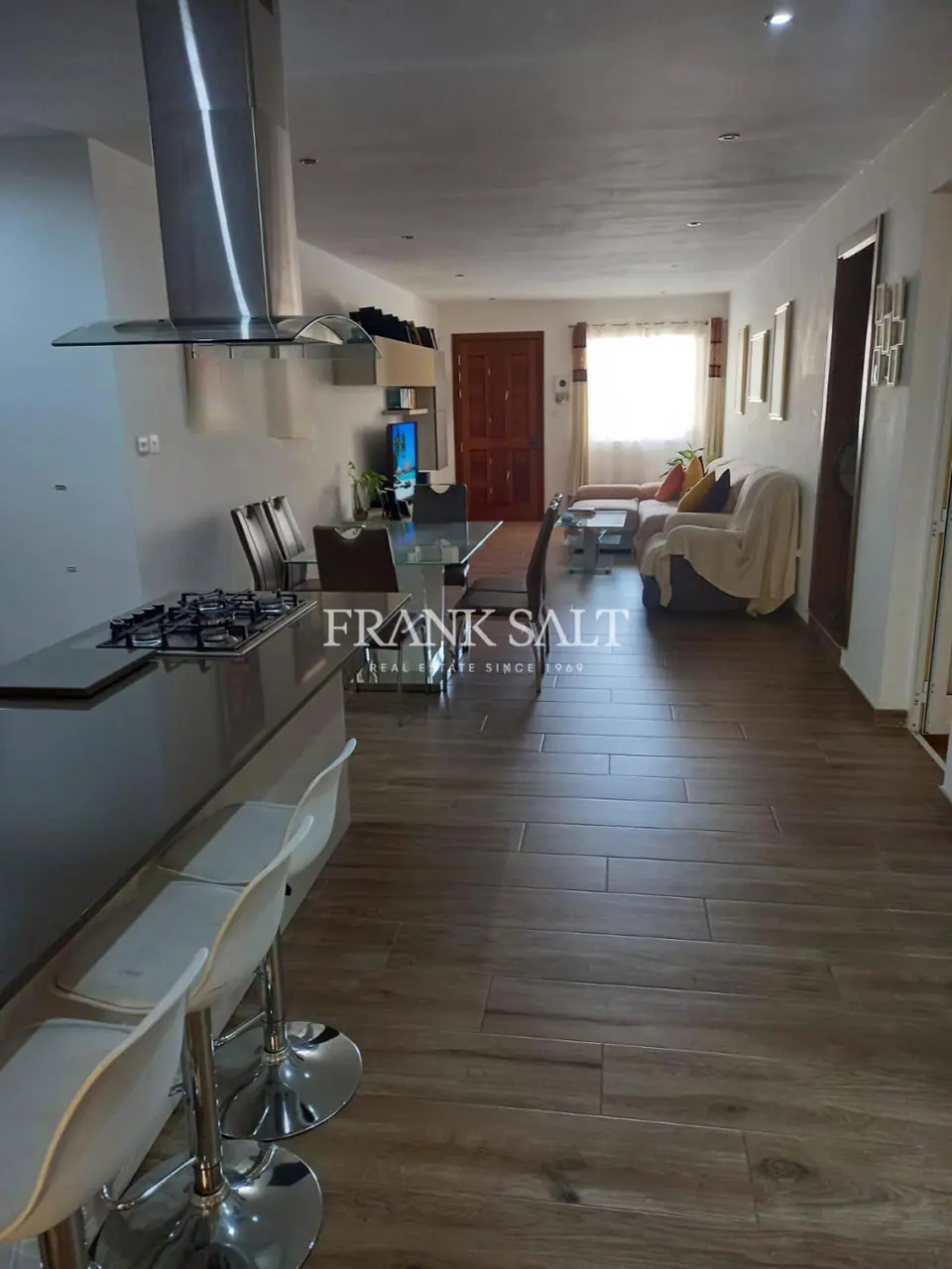 Ghaxaq, Furnished Maisonette