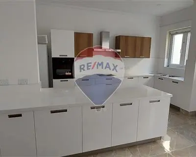3 bedroom Townhouse to rent in Sliema