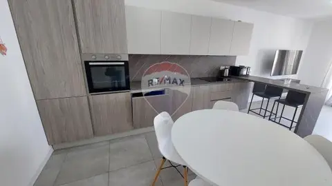 3 bedroom Apartment to rent in Pembroke
