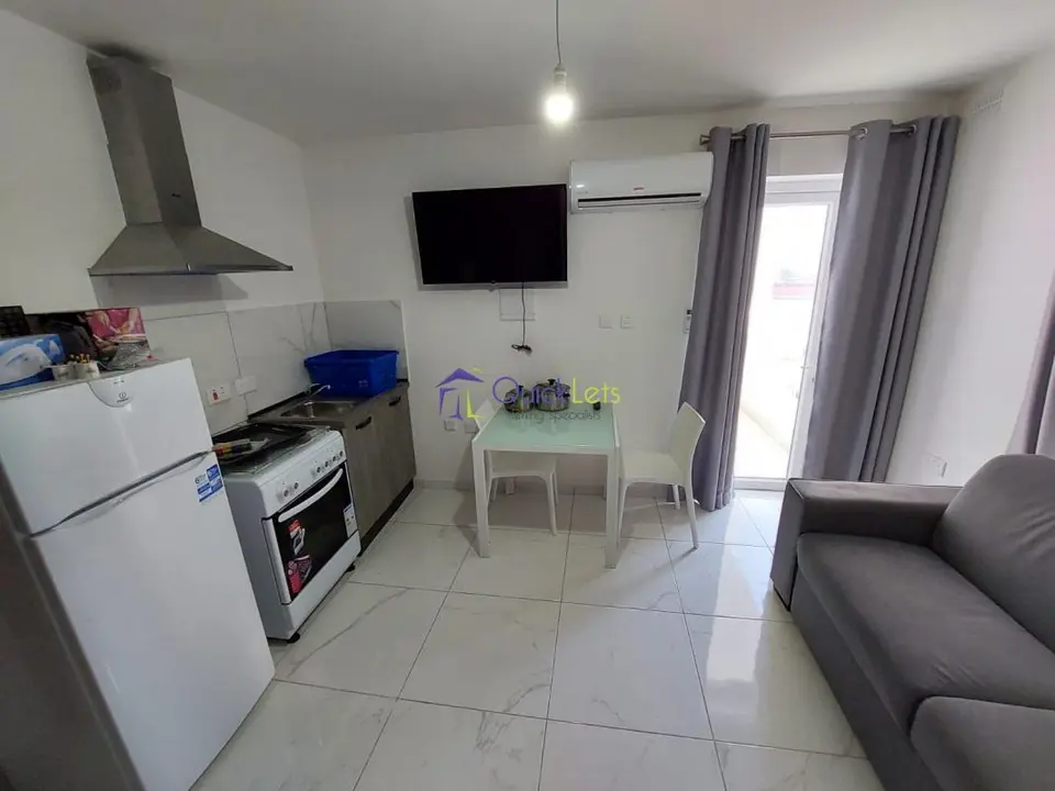 1 bedroom Studio Apartment to rent in Birzebbuga