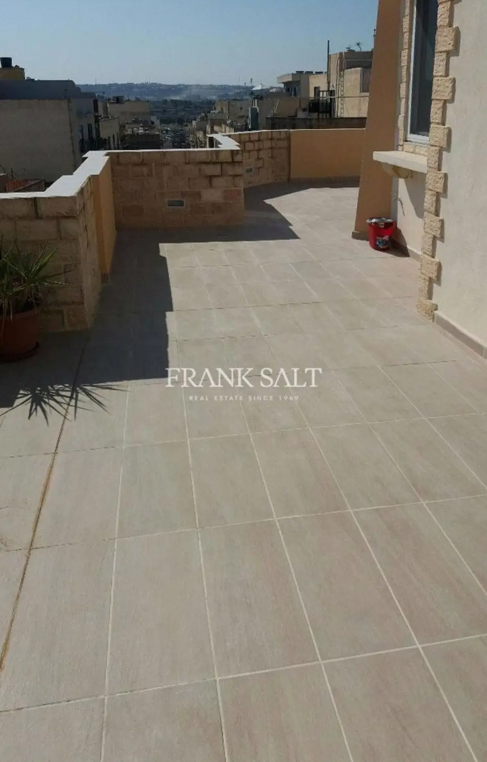 St Pauls Bay, Furnished Penthouse