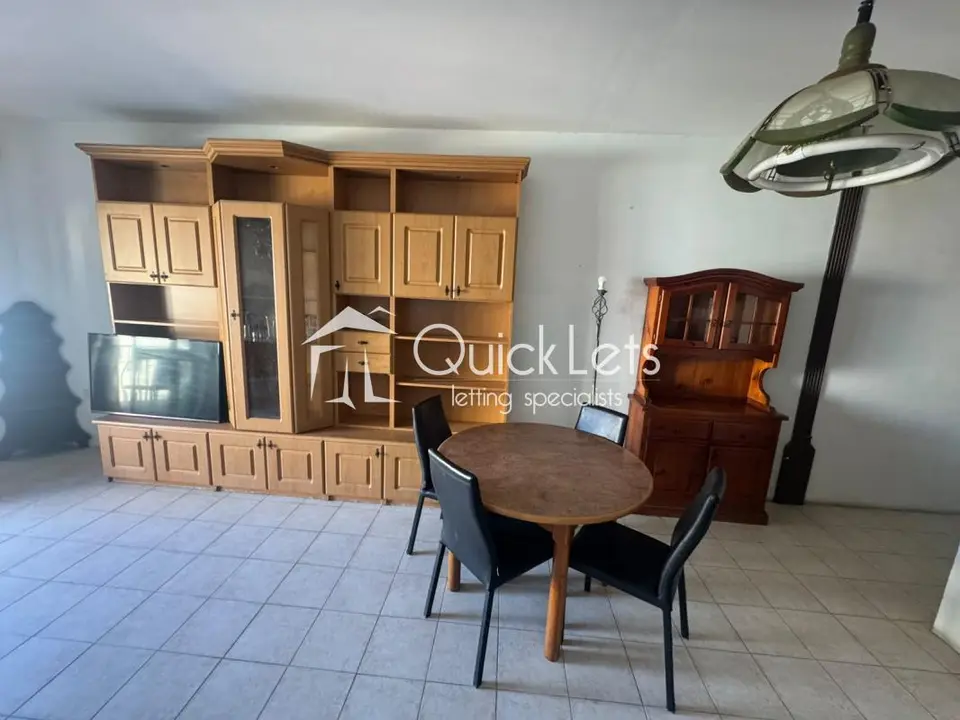 Appartement 3 chambres à louer à Marsaskala
