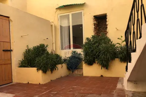3 Bedroom House of Character For Sale in Birkirkara