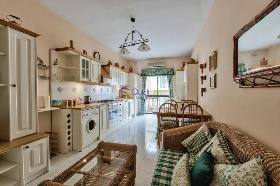 Appartement 3 chambres à louer à Gzira
