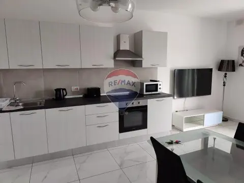2 bedroom Apartment to rent in Gzira