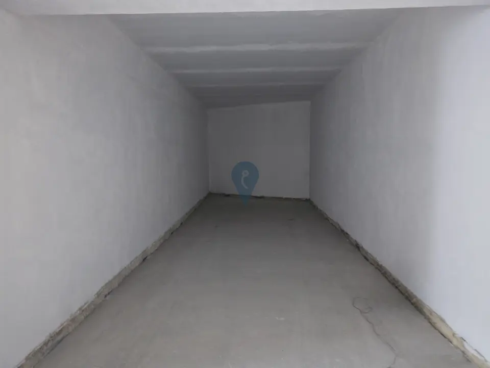 Garage/Parking Space for sale in Bormla