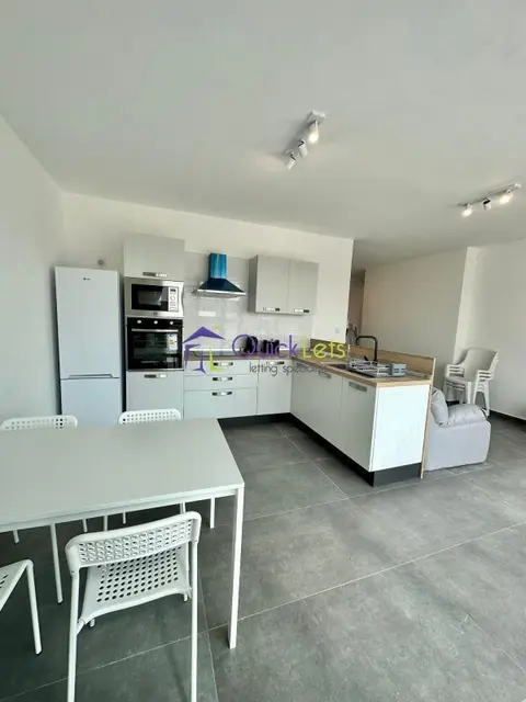 2 bedroom Penthouse to rent in Gozo - Munxar