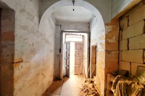 2 Bedroom House of Character For Sale in Gozo - Xewkija