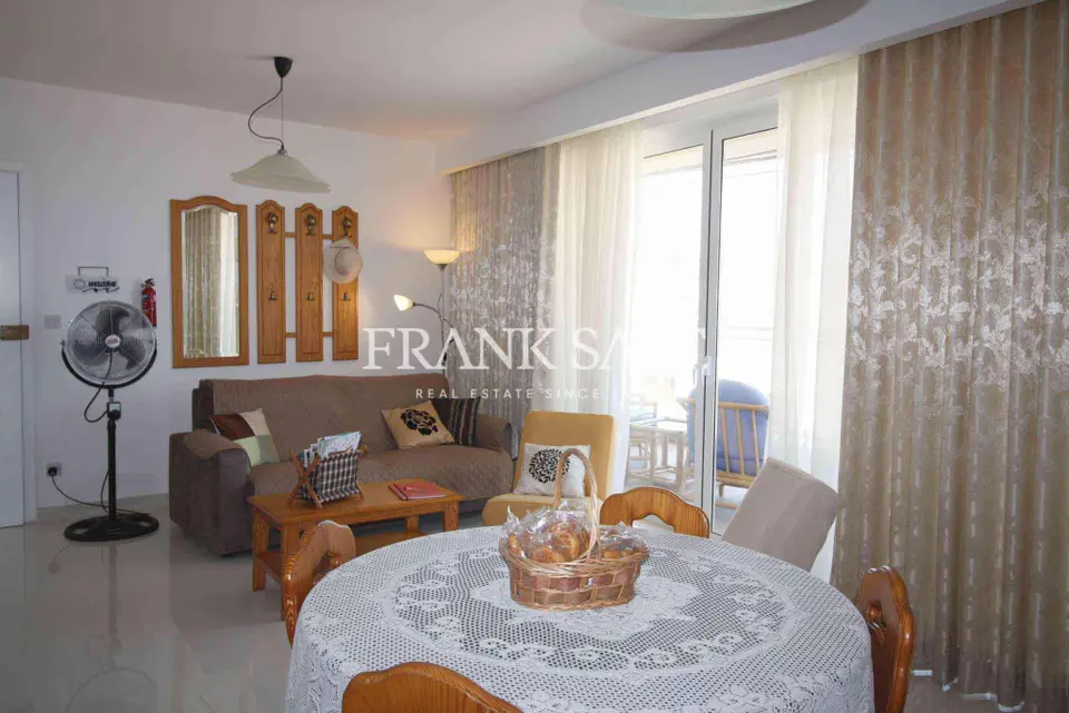 Marsascala, Apartment
