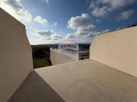 2 bedroom Penthouse for sale in Gozo - Xewkija